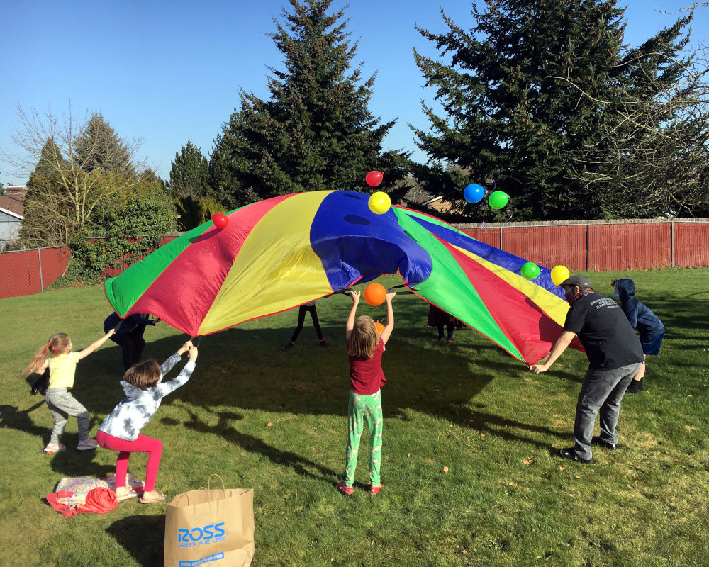 Children with parachute